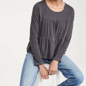 ❤️NWT SUNDRY Charcoal Tiered Long Sleeve Top 3/L